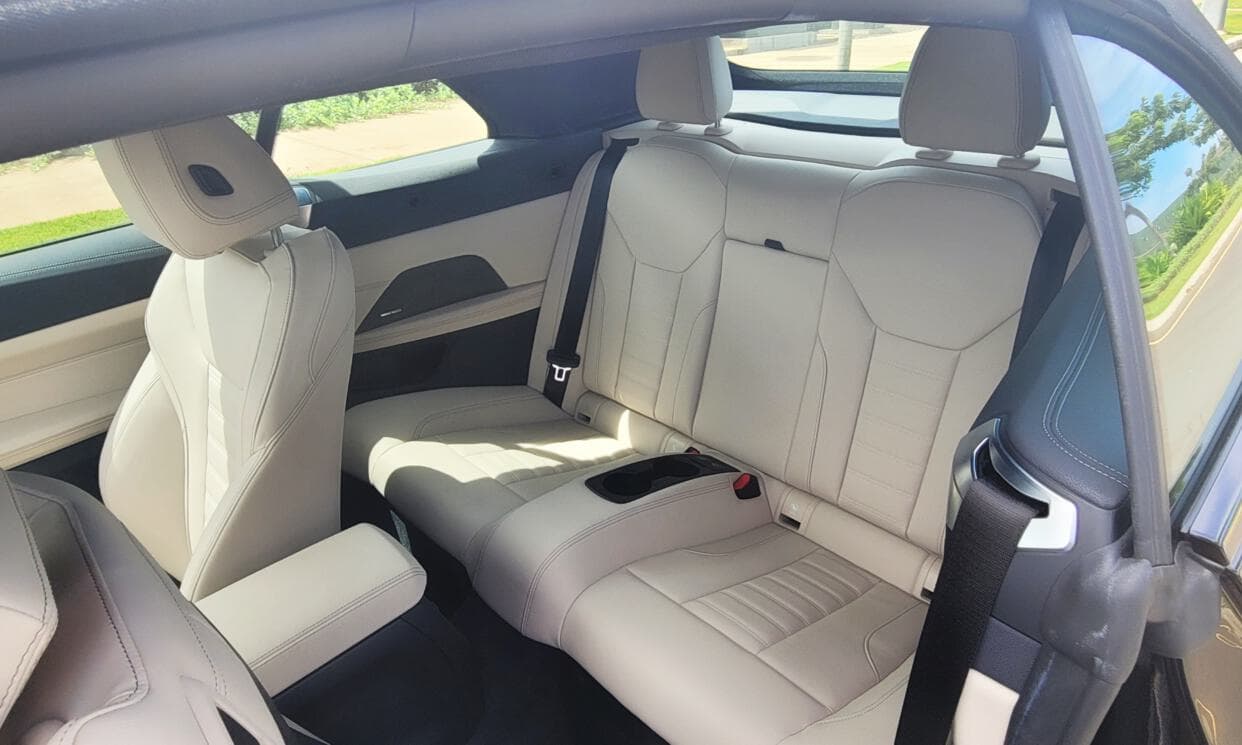 Car Image 9