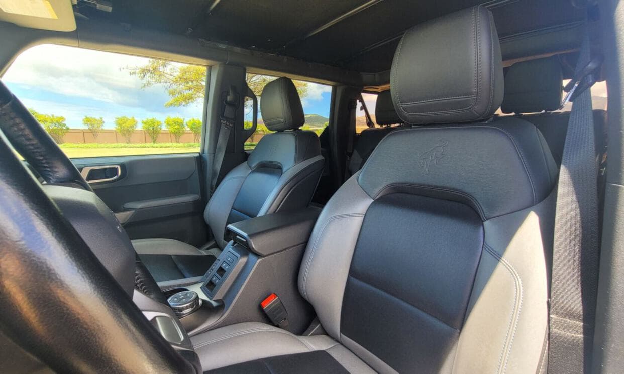 Car Image 10