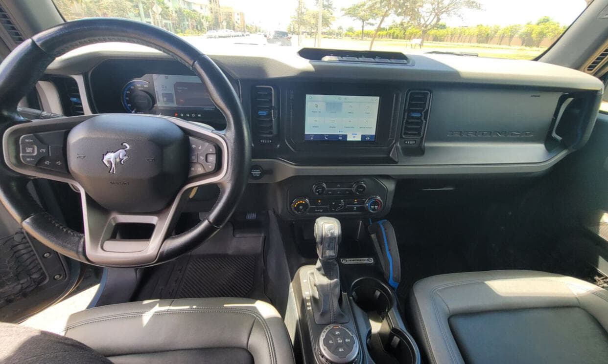 Car Image 12